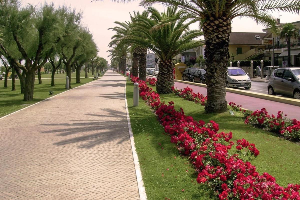 La Conchiglia Porto SantʼElpidio Exterior foto